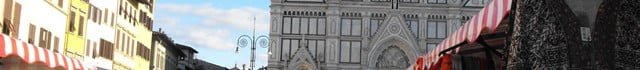 Piazza Santa Croce con i Mercatini di Natale di Firenze