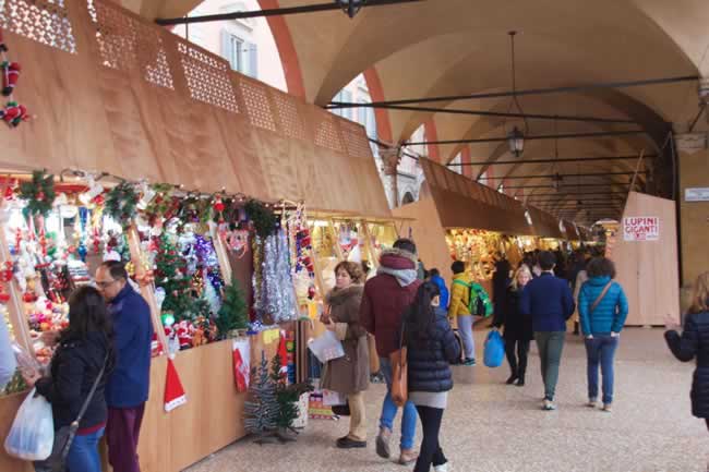 La Fiera di Santa Lucia a Bologna