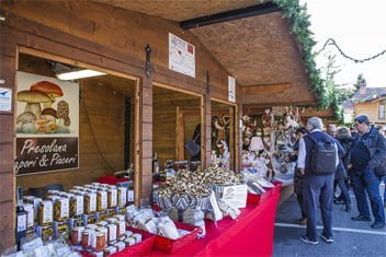 Mercatini di Natale Lombardia Castiglione della Presolana