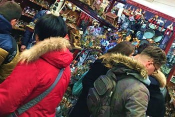 Statuine personalizzate ai Mercatini di Natale di Napoli
