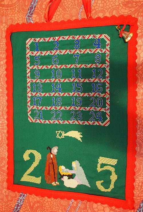 calendario dell' Avvento addobbi Natalizi ricamati.