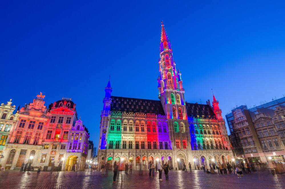Illuminazione natalizia della Grand Place di Bruxelles